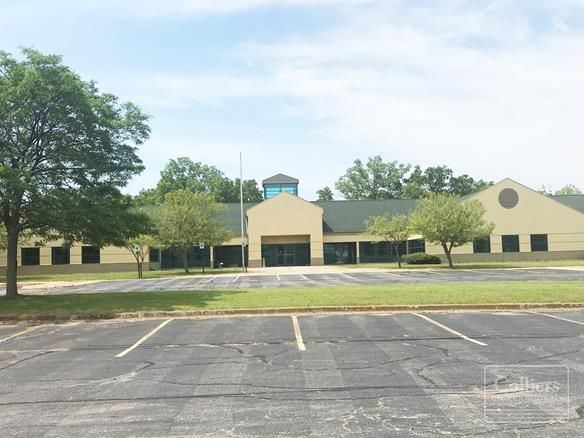 For Sale or Lease - 10650 Bennett Drive: 10650 Bennett Drive, Perry, MI 48872